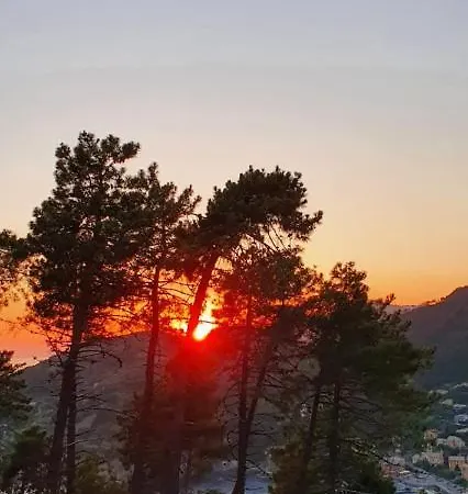 Oda ve Kahvaltı A Ca Me