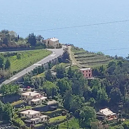 Oda ve Kahvaltı A Ca Me 4*